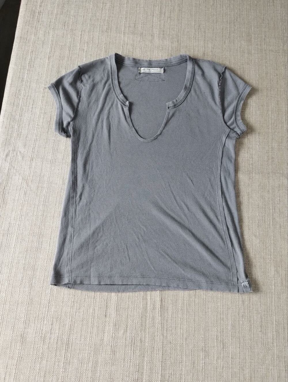 Free People Always Yours Tee Womens Small Gray Cap Sleeve V Neck